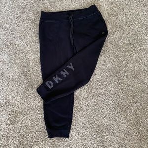 DKNY black 3/4 length sweatpants